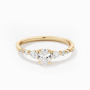 Damla Kenar Taşlı Oval Tektaş Yüzük